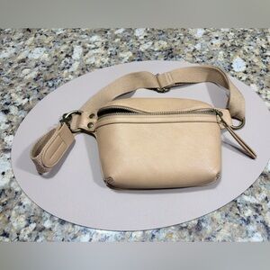 Universal Thread Tan Leather Fanny Bag
